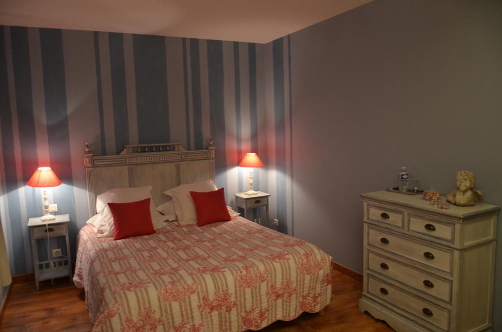 Bed and Breakfast La Closerie Nercillac Номер фото