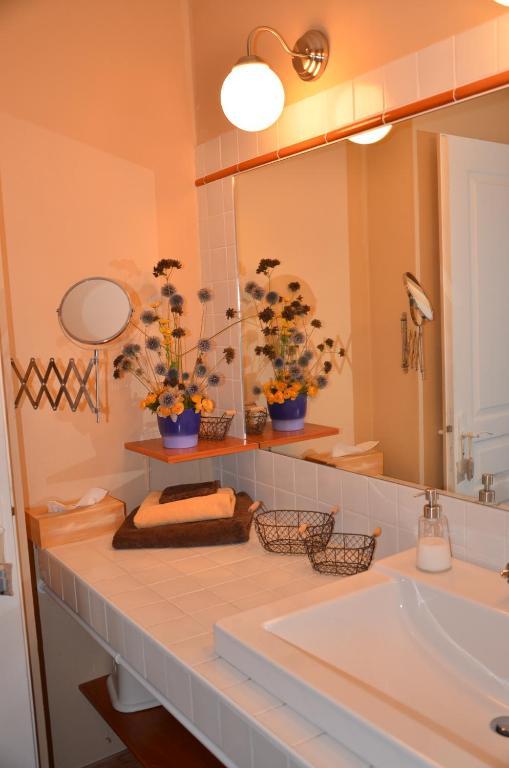 Bed and Breakfast La Closerie Nercillac Номер фото